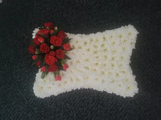 Pillow — Cushions and pillows are available in 4 different sizes 15", 18", 21" and 24". Please allow 2 workin